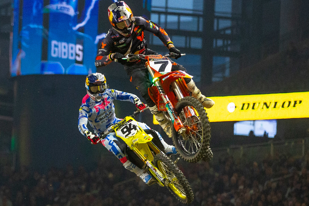 2025-detroit-supercross-cycle-news-roczen