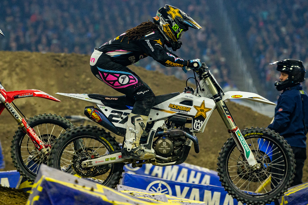 2025-detroit-supercross-cycle-news-stewart