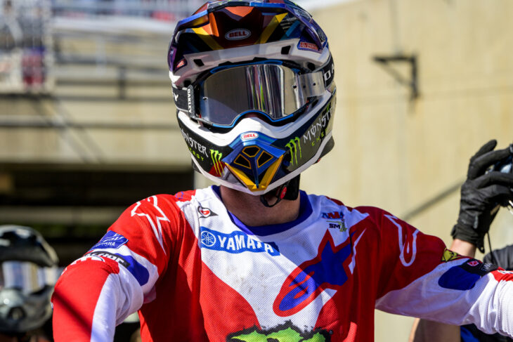 eli-tomac-out-with-broken-leg-cycle-news