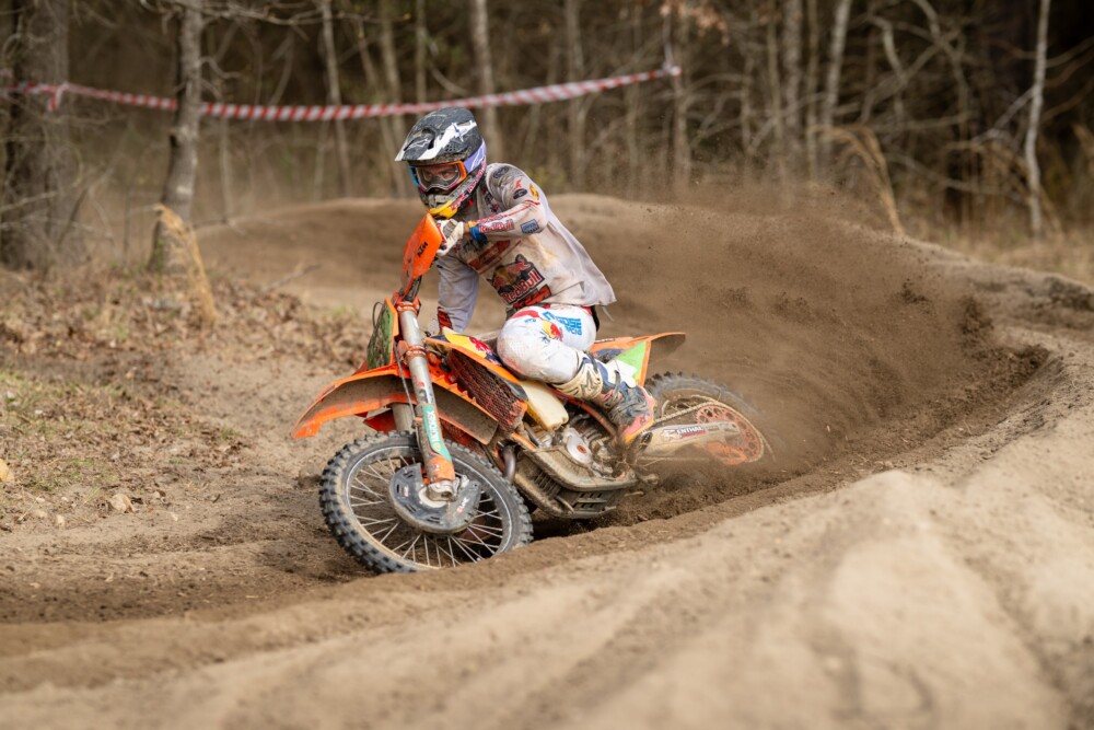 Grant Davis earned third overall and the XC2 250 Pro class win