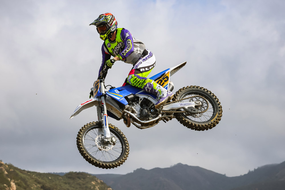 2025 Husqvarna FC 350 Heritage Edition jumping