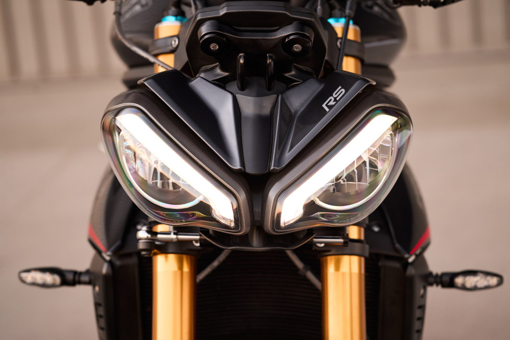 2025 Triumph Speed Triple 1200 RS front