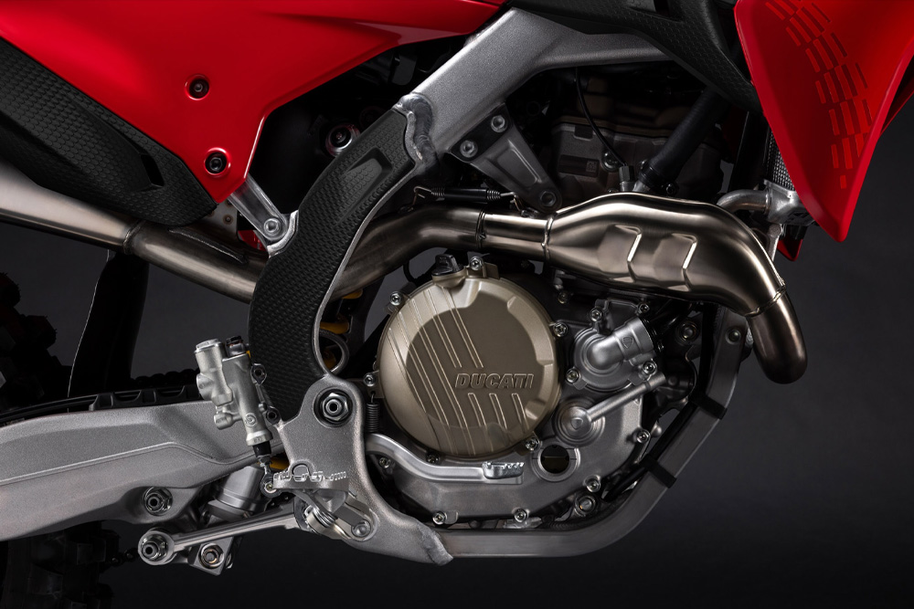 2026-ducati-desmo-450-mx-first-look-cycle-news