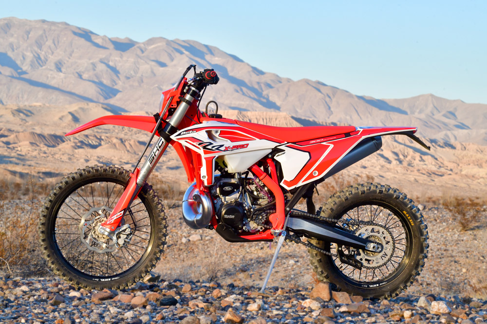 2025 Beta 300 RR X-Pro left side