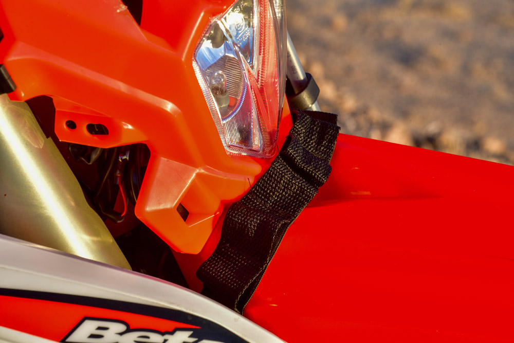 2025 Beta RR X-Pro rescue straps