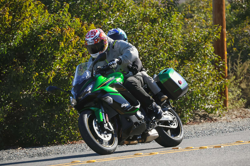 2025 Kawasaki Ninja 1100SX SE ABS action 2025 Kawasaki Ninja 1100SX SE ABS action