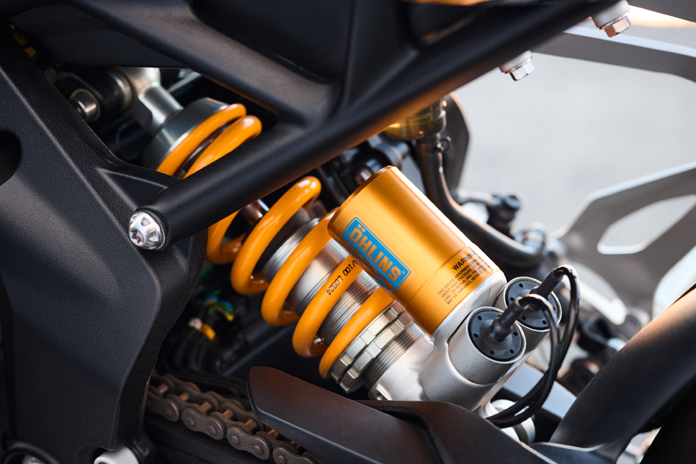 2025 Triumph Speed Triple 1200 RX shock