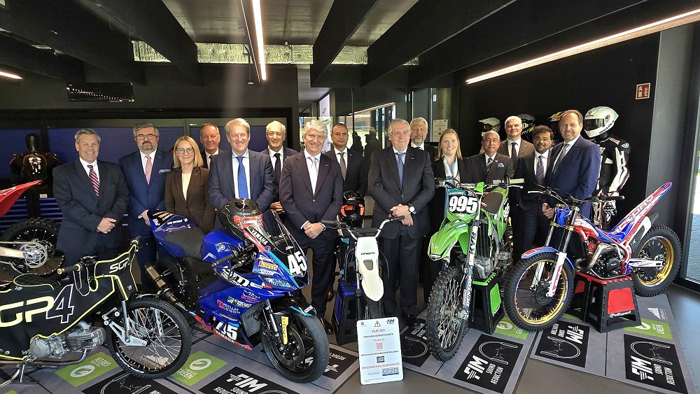 The members of the FIM Board of Directors