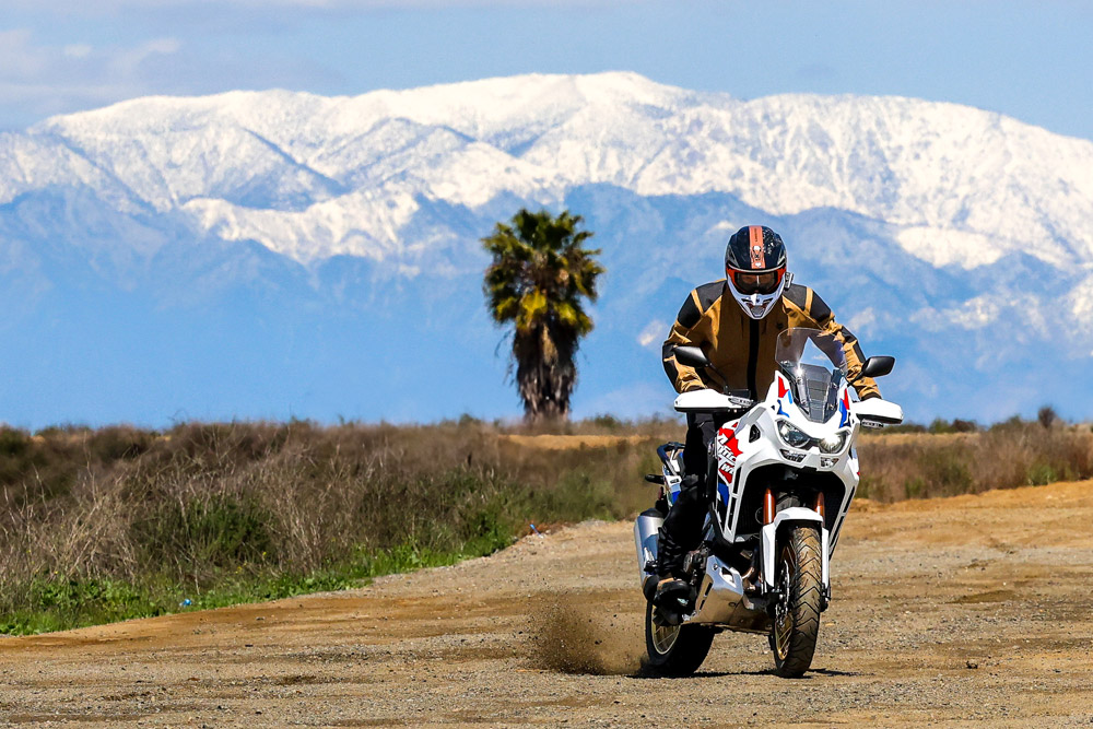 2025 Honda Africa Twin Adventure Sports ES DCT action