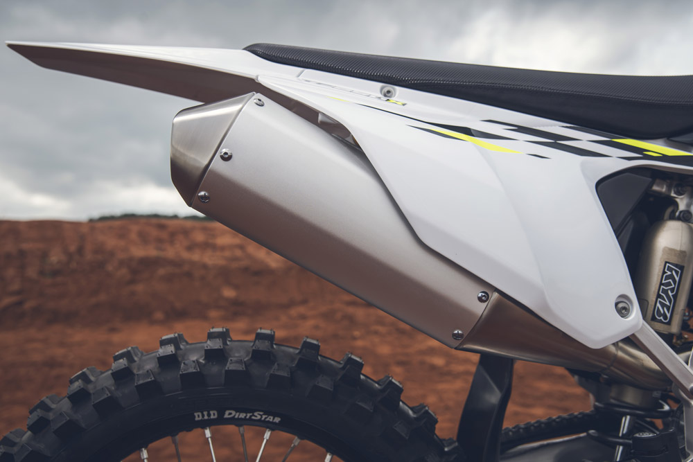 2026 Triumph TF 250-X exhaust 2026 Triumph TF 250-X exhaust