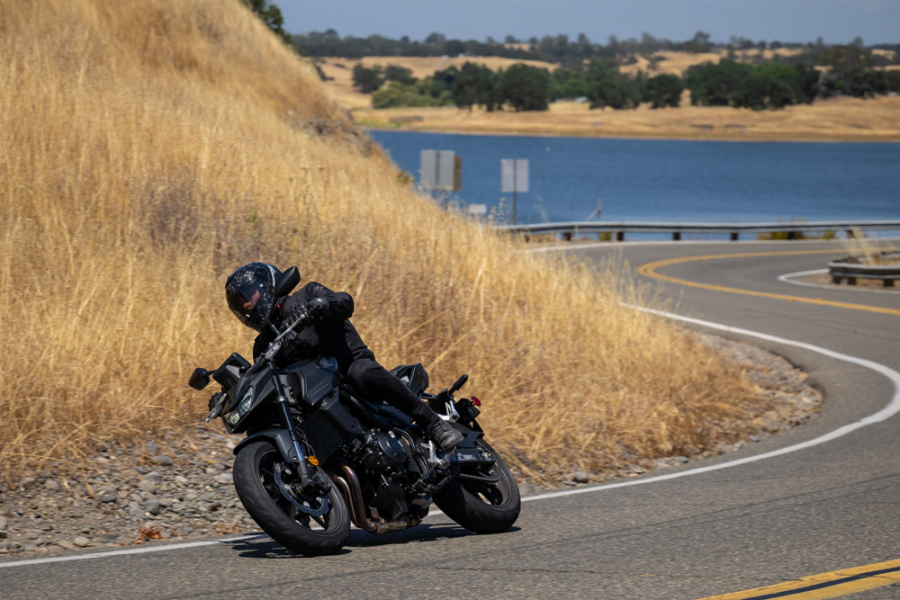 2025 Honda CB750 Hornet action