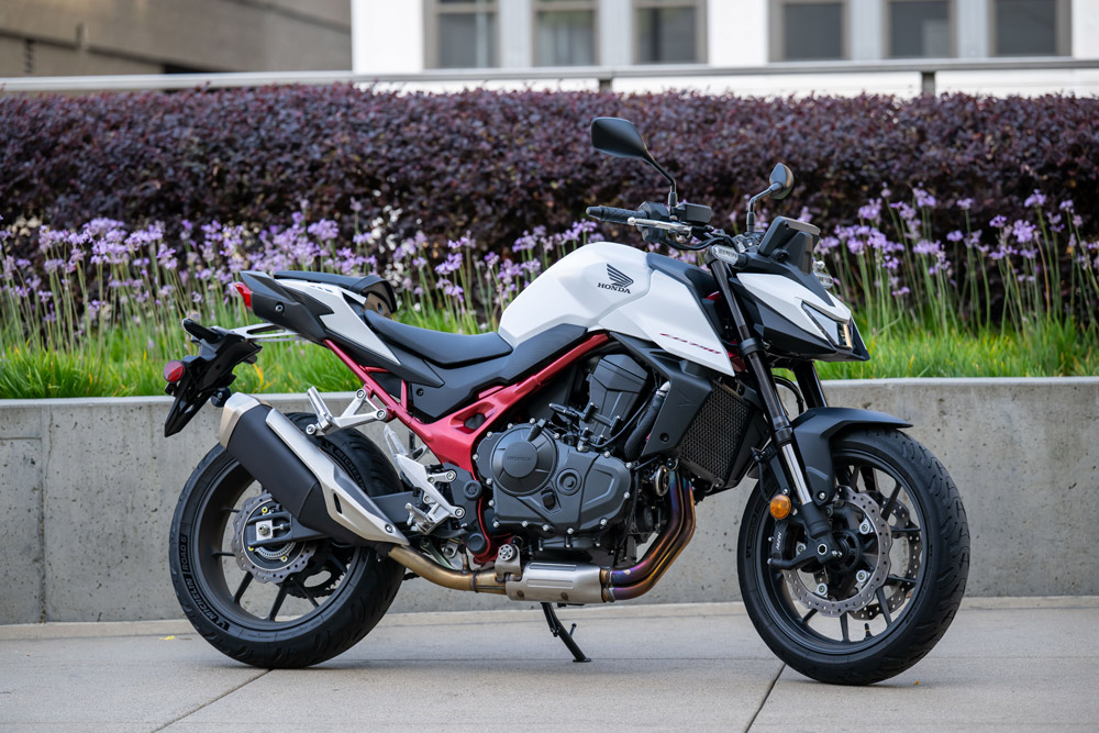 2025 Honda CB750 Hornet right side