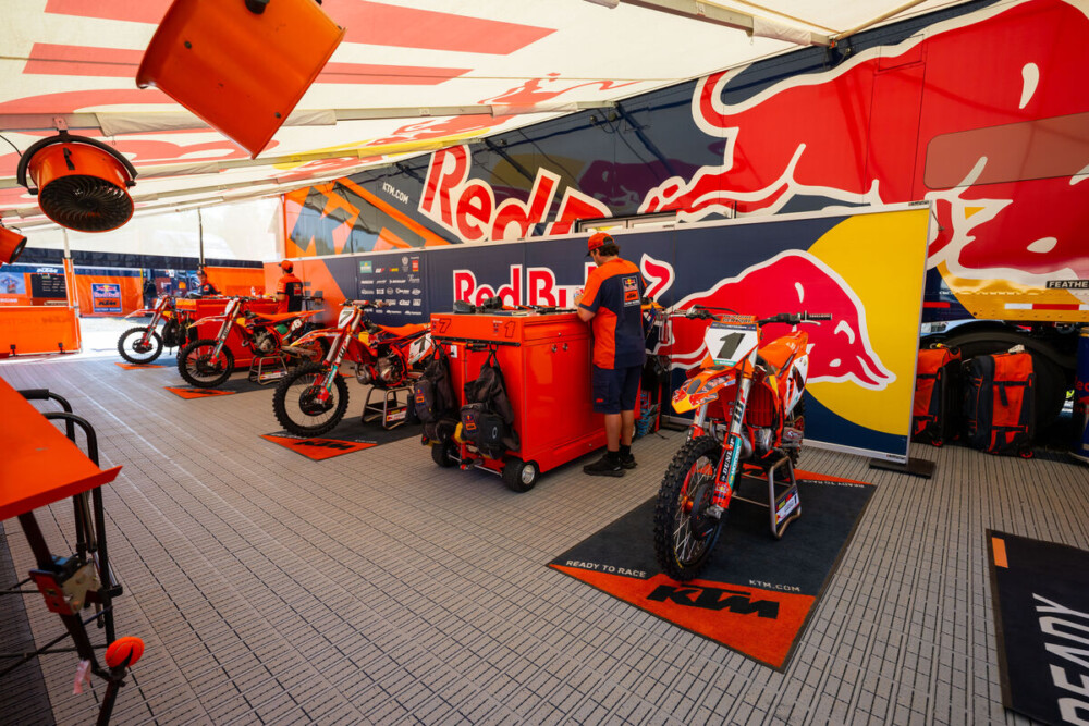 2025-ironman-motocross-chase-sexton-crash