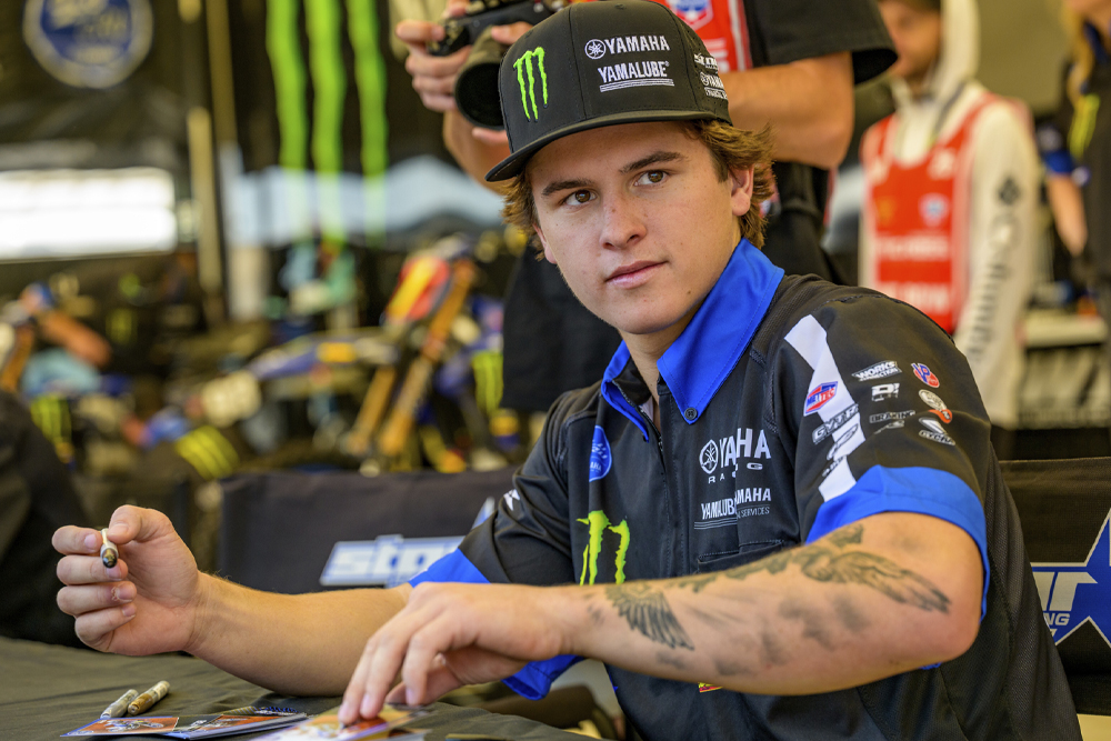 haiden-deegan-signs-star-yamaha-450-cycle-news