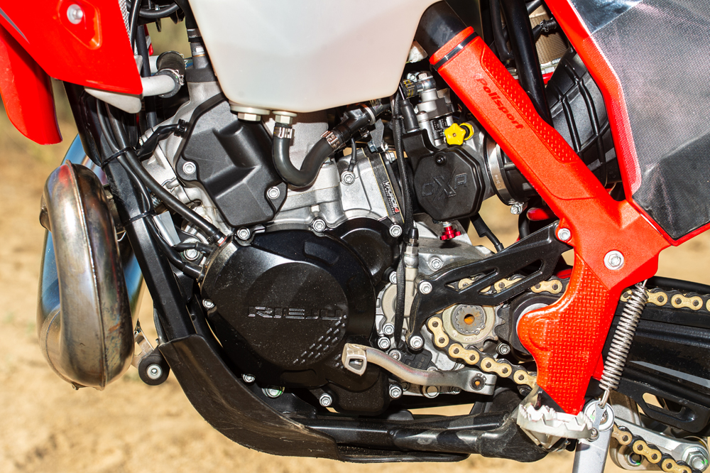 2026 Rieju MR Pro 300i engine