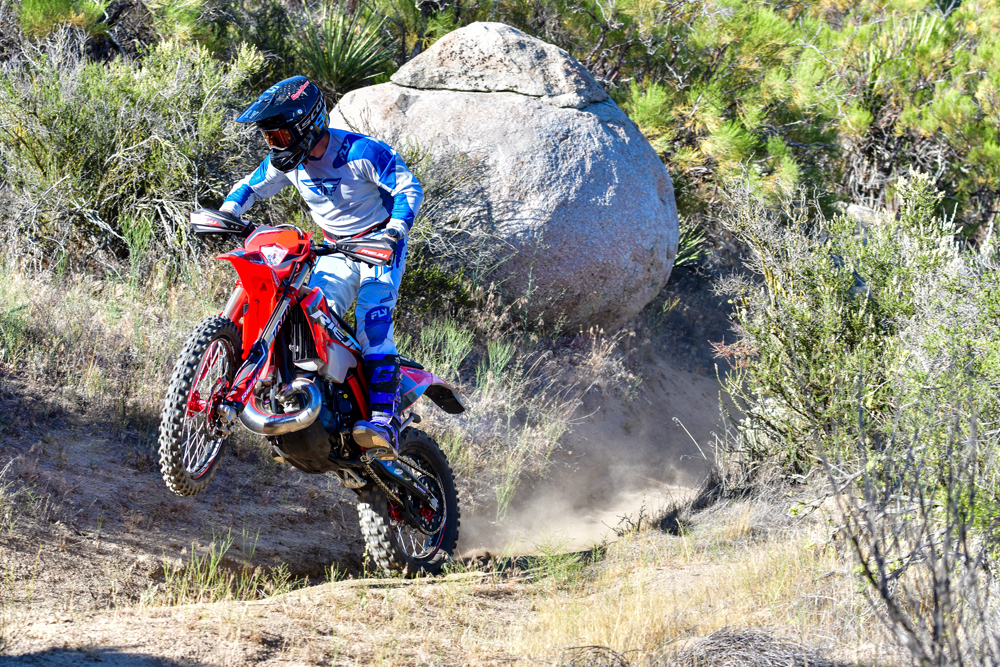 2026 Rieju MR Pro 300i trail riding