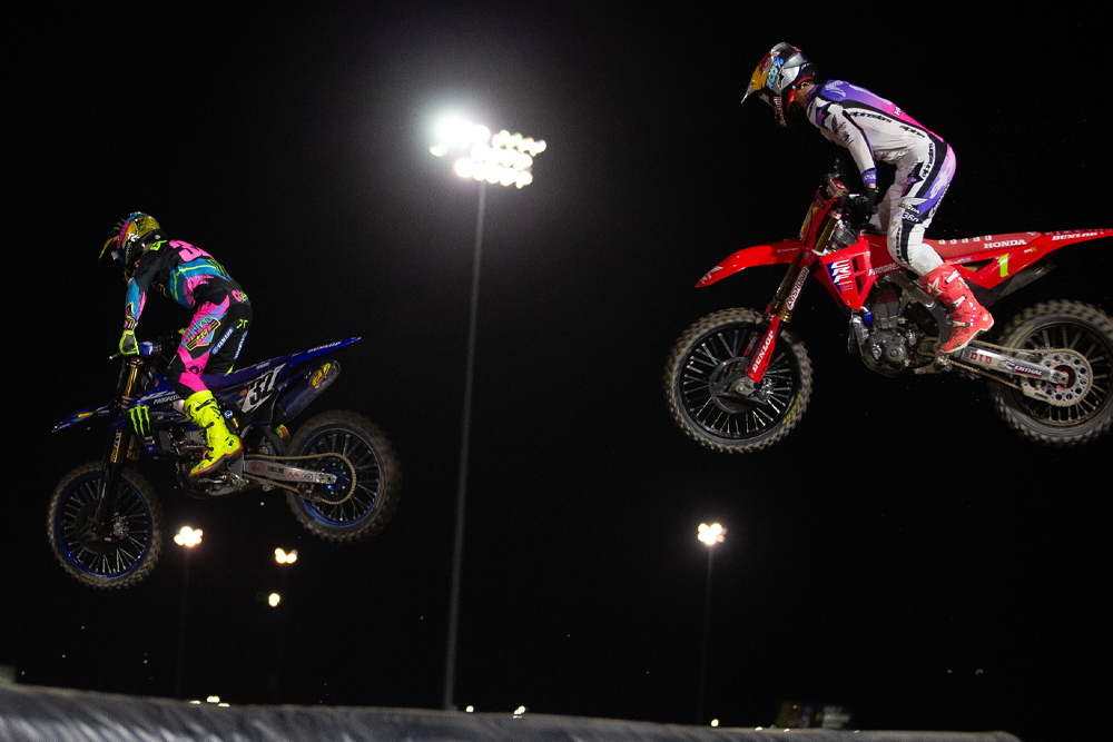 2025-las-vegas-supermotocross-playoffs-cycle-news-jett