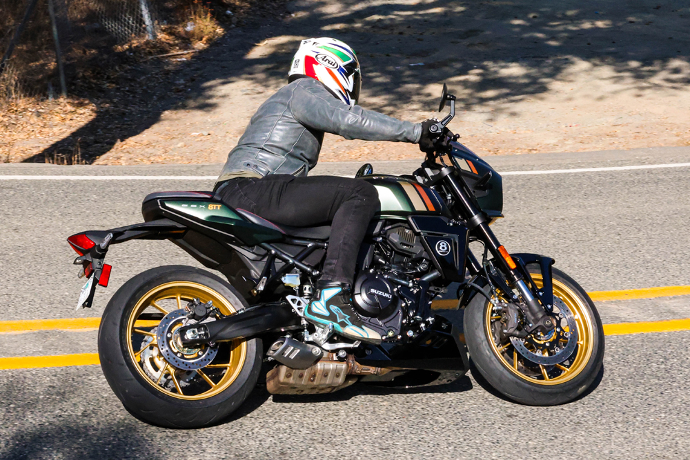 2026 Suzuki GSX-8TT right side action 2026 Suzuki GSX-8TT right side action