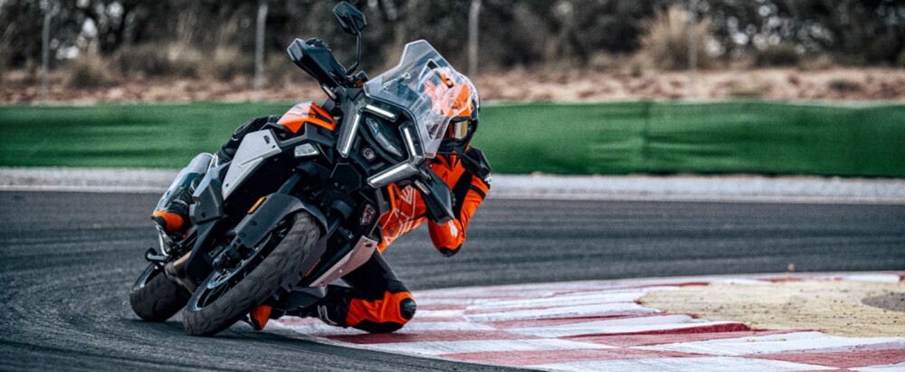 KTM 1390 Super Adventure S Evo
