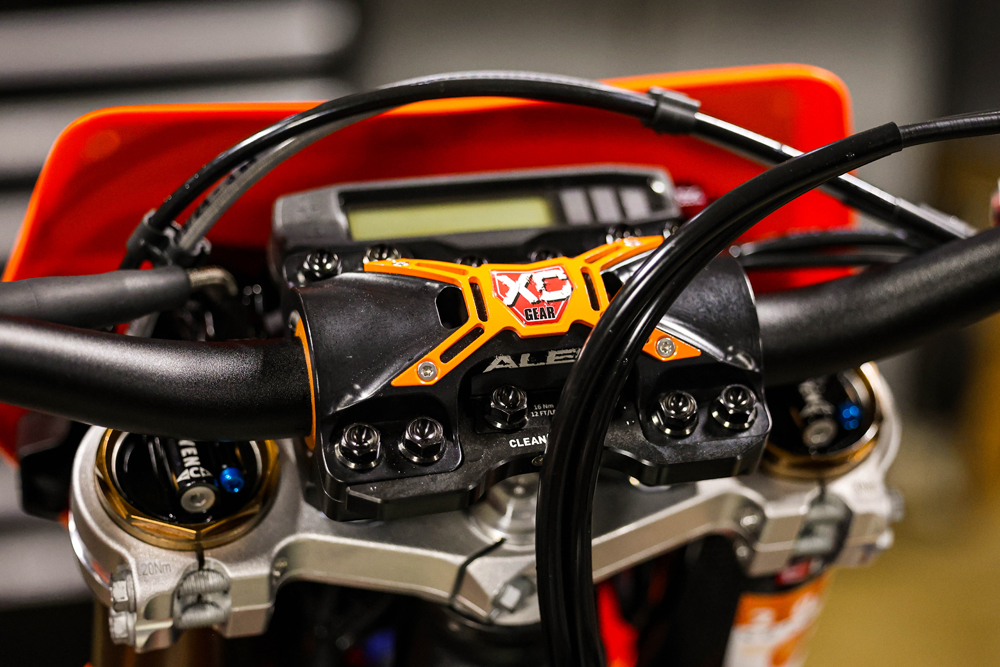 Slavens Racing KTM 300 XC-W Project bar mount Slavens Racing KTM 300 XC-W Project bar mount