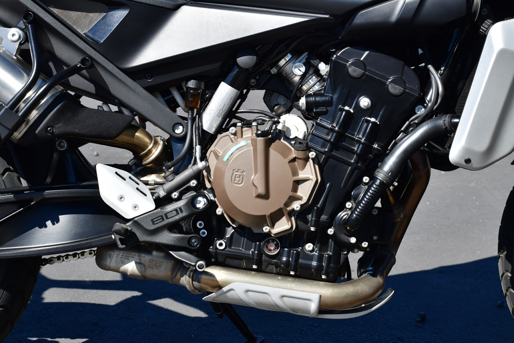 Husqvarna Svartpilen 801 engine Husqvarna Svartpilen 801 engine