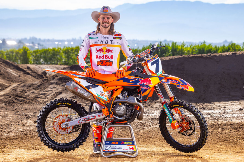 2026-red-bull-ktm-team-announcement-cycle-news-plessinger
