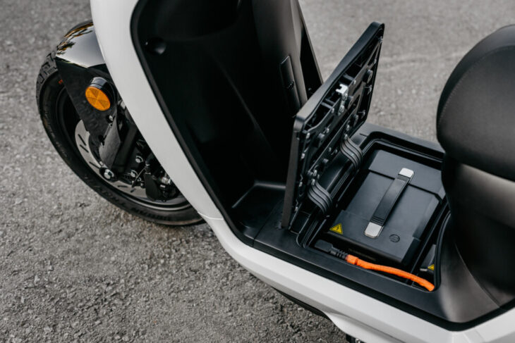 Zero Motorcycles introduces LS1 scooter at EICMAZero Motorcycles set to enter the scooter segment.