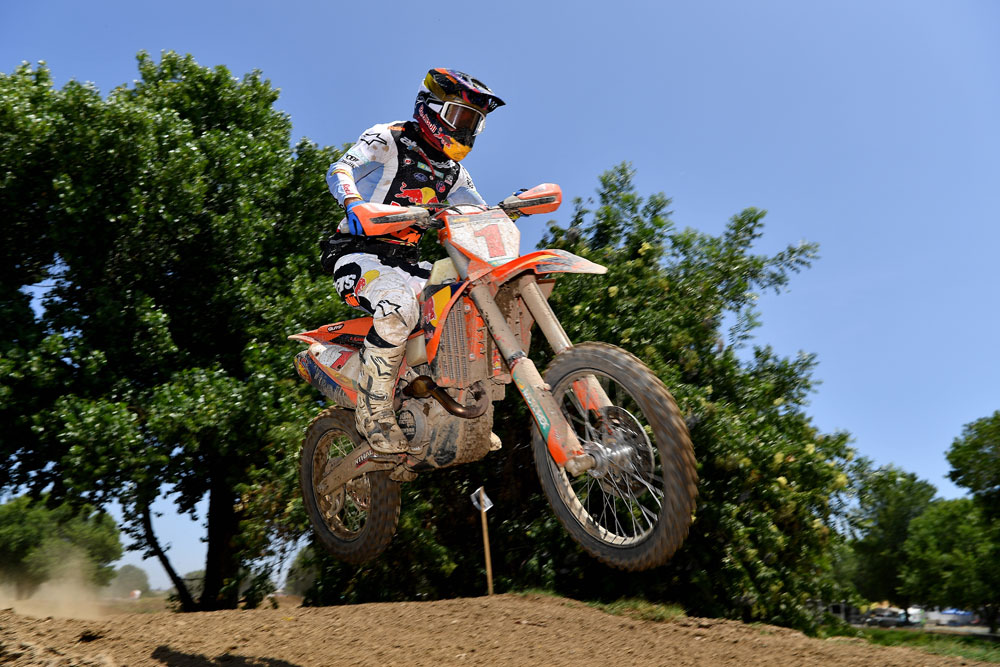 2025 AMA H&H Champion Dante Oliveira 2025 AMA H&H Champion Dante Oliveira