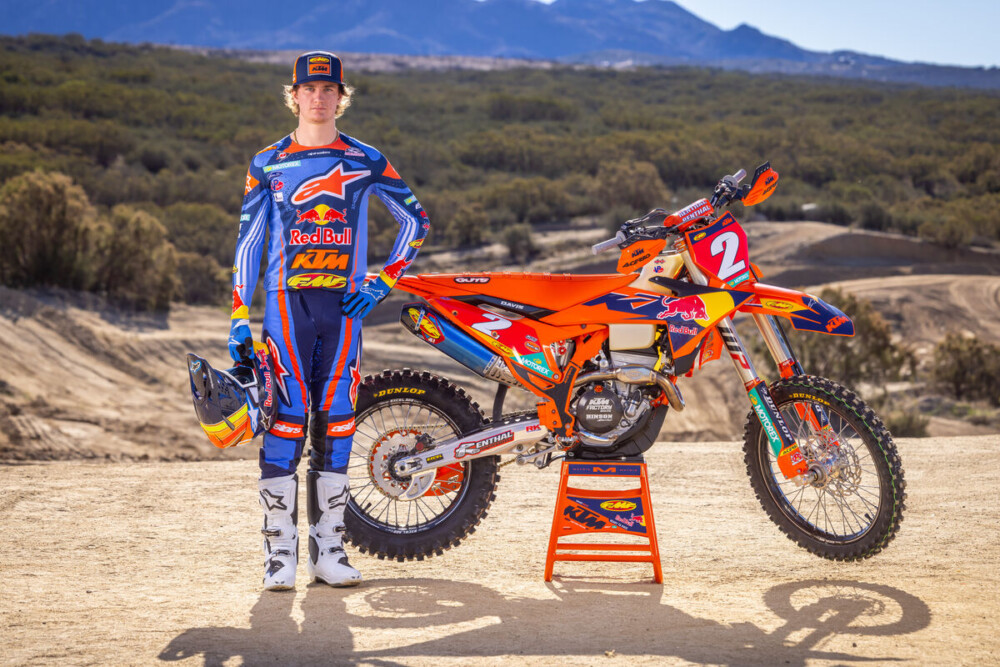 2026-ktm-factory-racing-off-road-cycle-news-davis