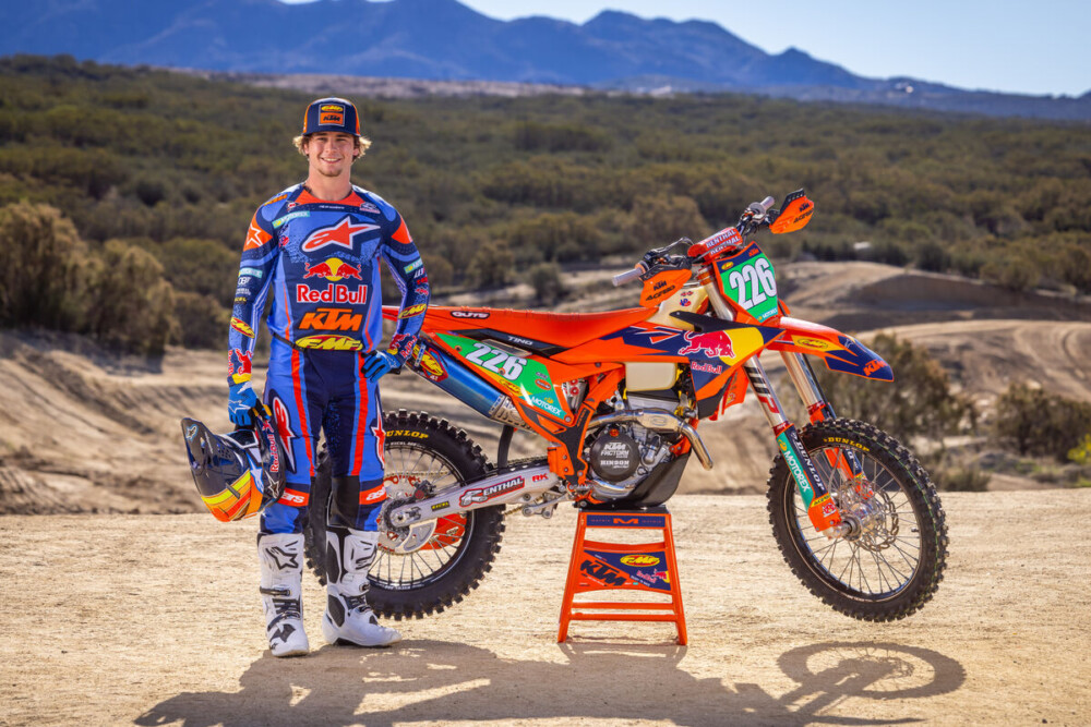 2026-ktm-factory-racing-off-road-cycle-news-tino