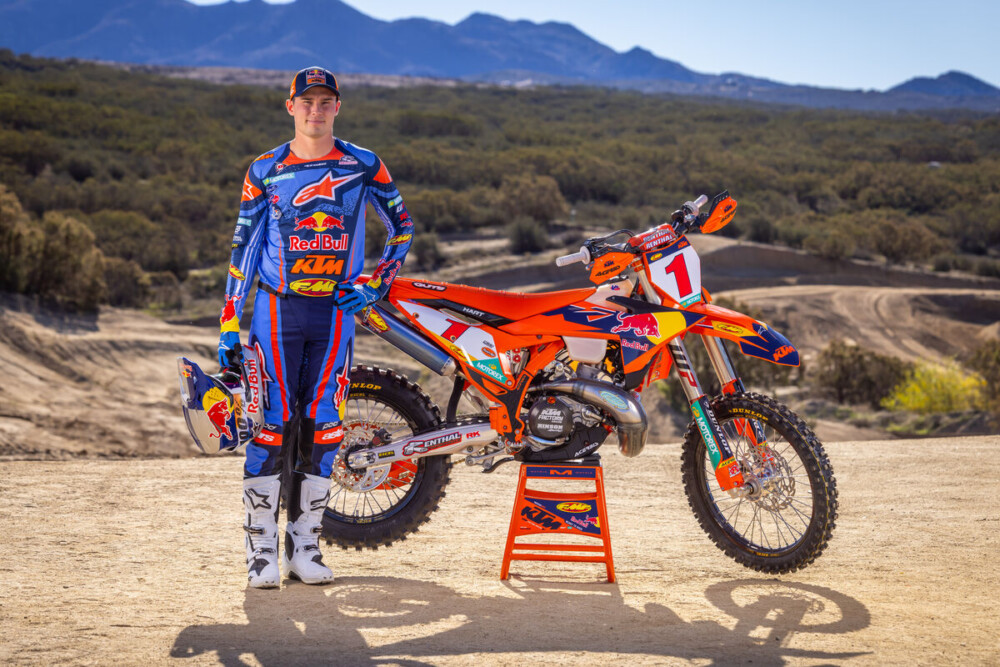 2026-ktm-factory-racing-off-road-cycle-news-hart