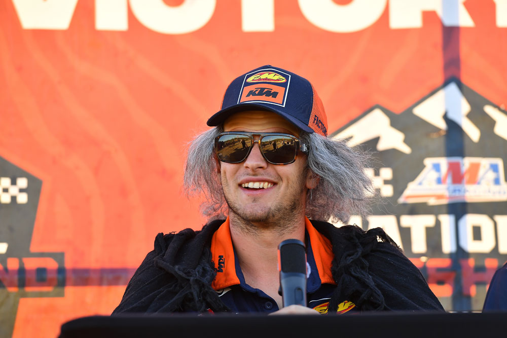 Dante Oliveira in costume Dante Oliveira in costume