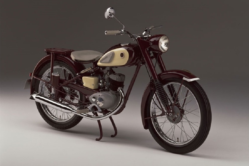 Yamaha-1955-YA-1.jpg Yamaha-1955-YA-1.jpg