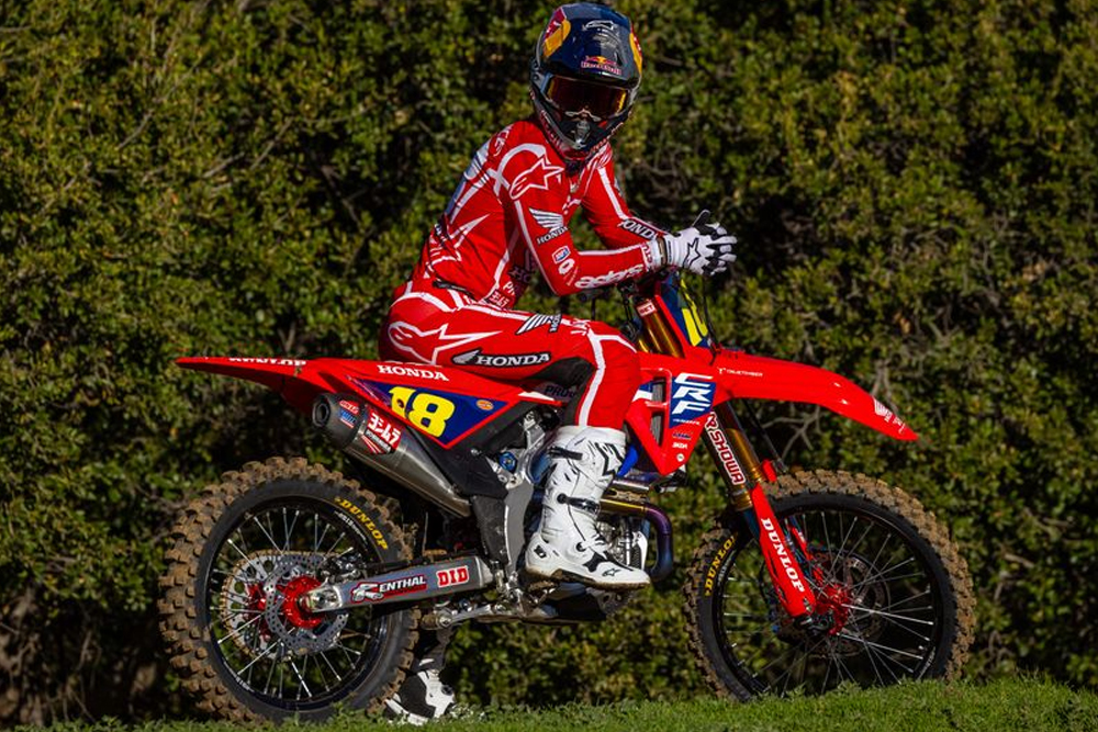 jett-lawrence-injured-2026-supercross-cycle-news