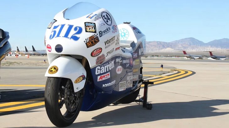 2000 Suzuki Hayabusa Land Speed Racer (Lot S233) Multiple Land Speed Record Holder