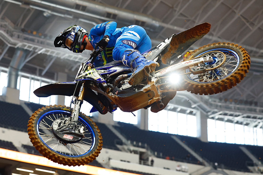 2026-arlington-supercross-cycle-news-davies