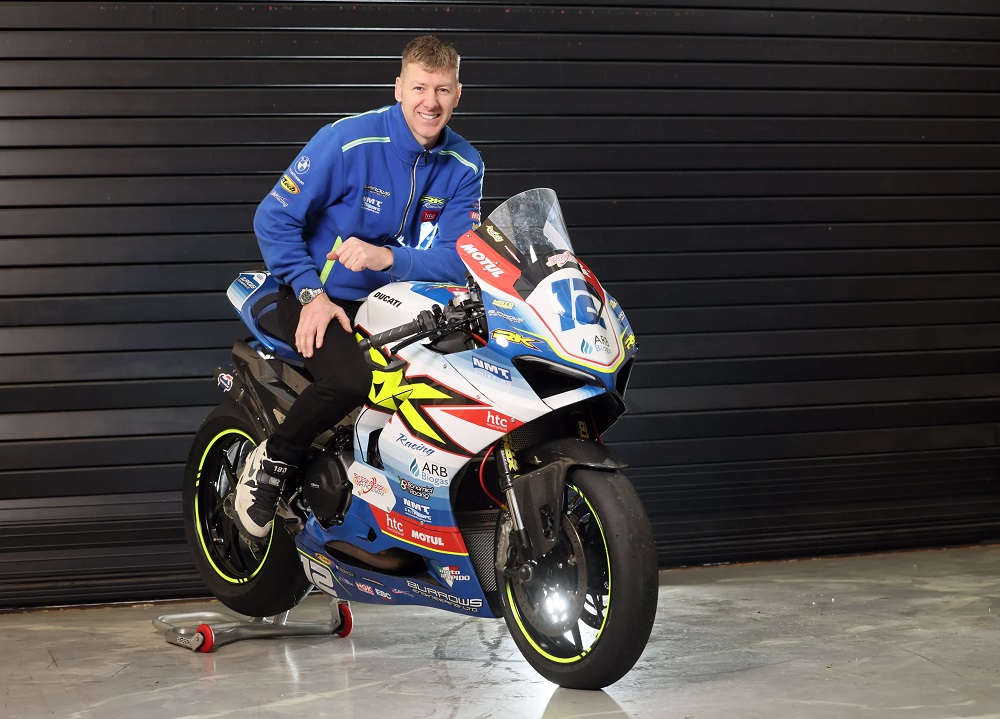Ian Hutchinson Burrows Engineering-RK Racing for 2026 Isle of Man TT Races