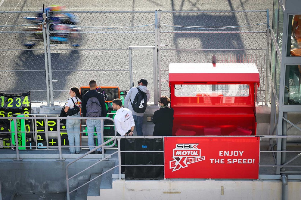 WorldSBK fans watching the race