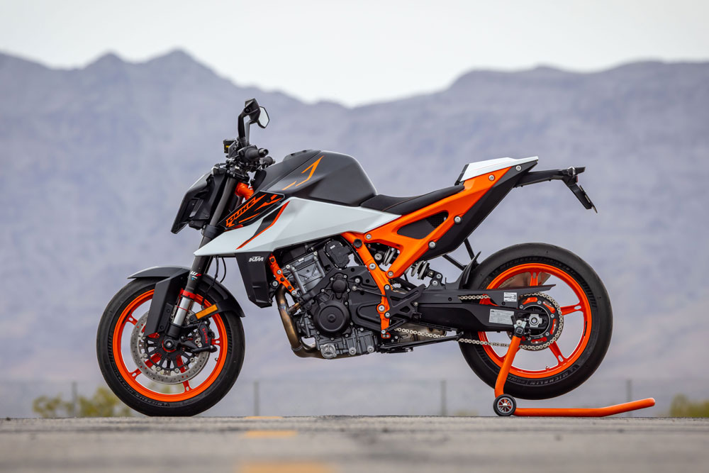2026 KTM 990 Duke R Specs 2026 KTM 990 Duke R Specifications