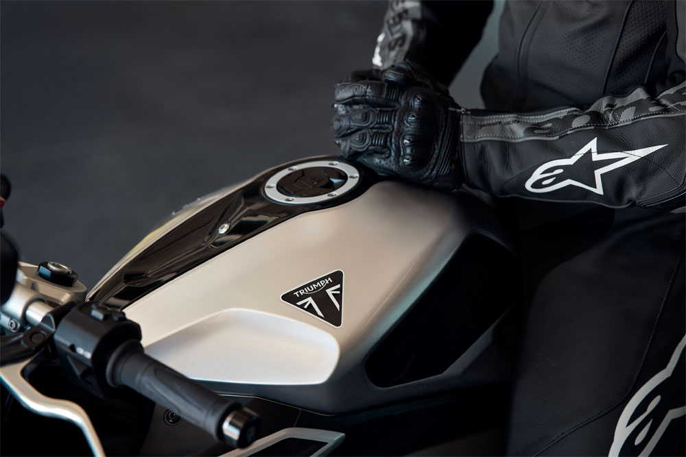 2026 Triumph Daytona 660 fuel tank