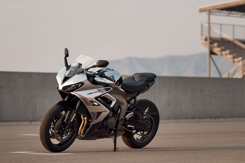 2026 Triumph Daytona 660 left side