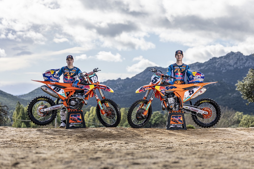 Lucas & Sacha Coenen new KTM contract announcement-1