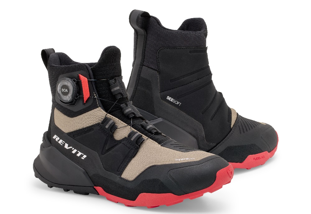 REV’IT! Undercut riding shoes with the FlexBlade System
