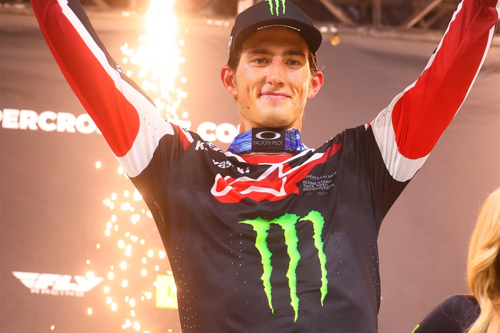 2026-detroit-supercross-cycle-news-450-sexton