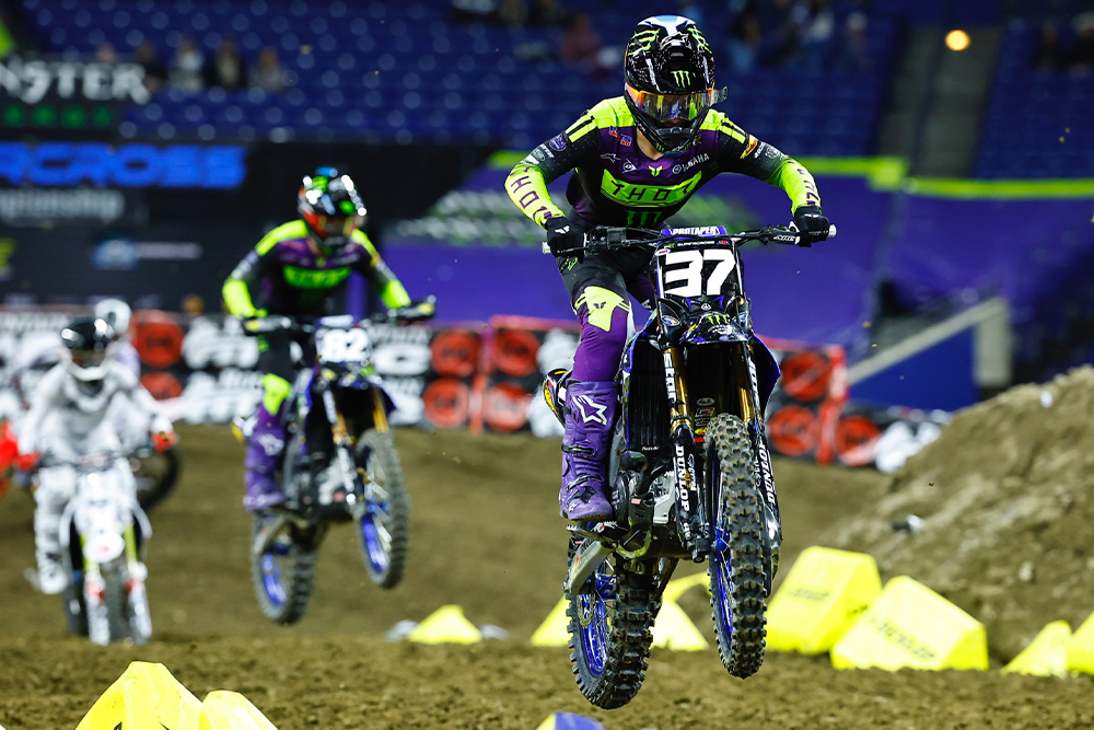 2026-indianapolis-supercross-cycle-news-davies