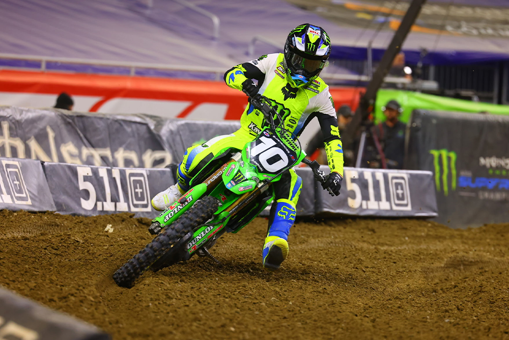 2026-detroit-supercross-cycle-news-250-hammaker