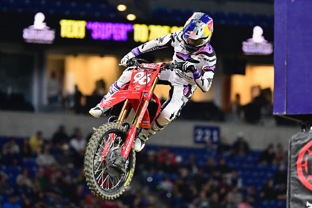 2026-indianapolis-supercross-cycle-news-lawrence