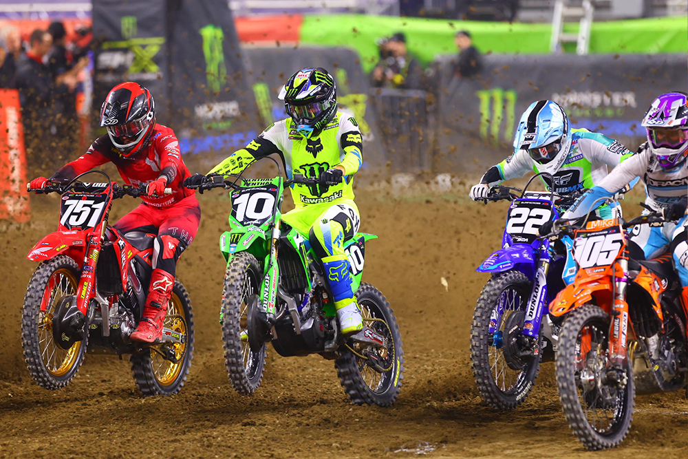 2026-detroit-supercross-cycle-news-250-start