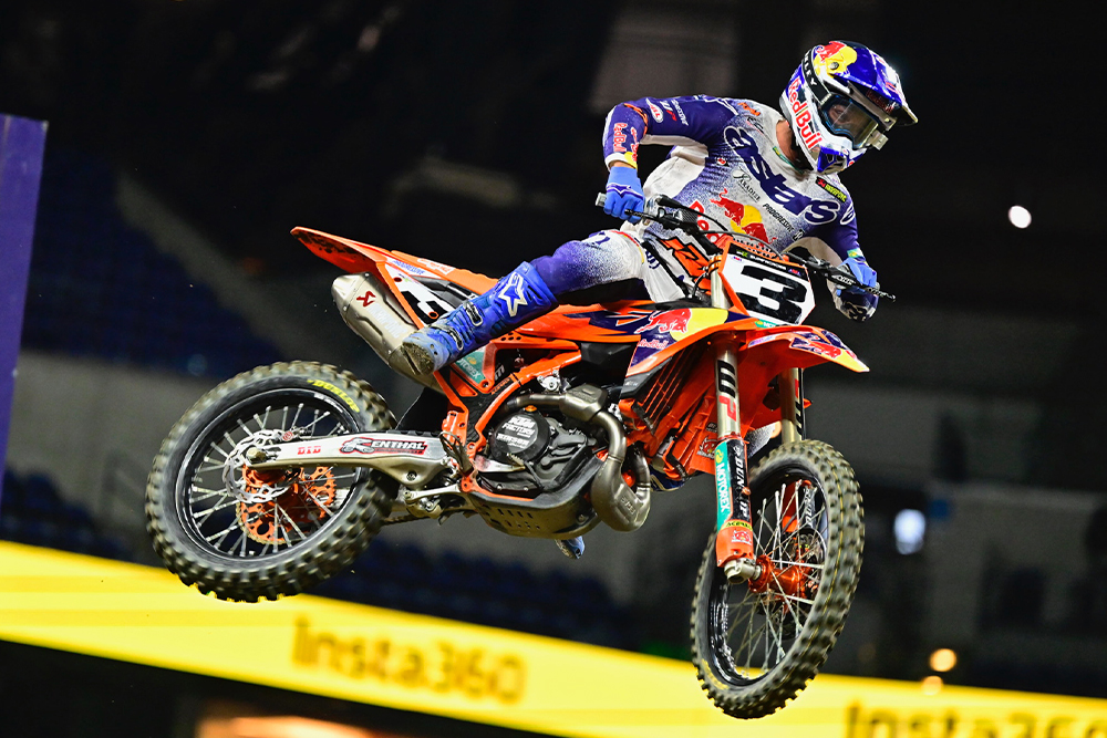 2026-indianapolis-supercross-cycle-news-tomac
