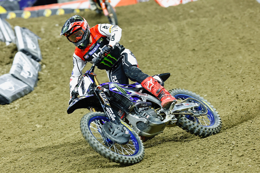 2026-indianapolis-supercross-cycle-news-webb
